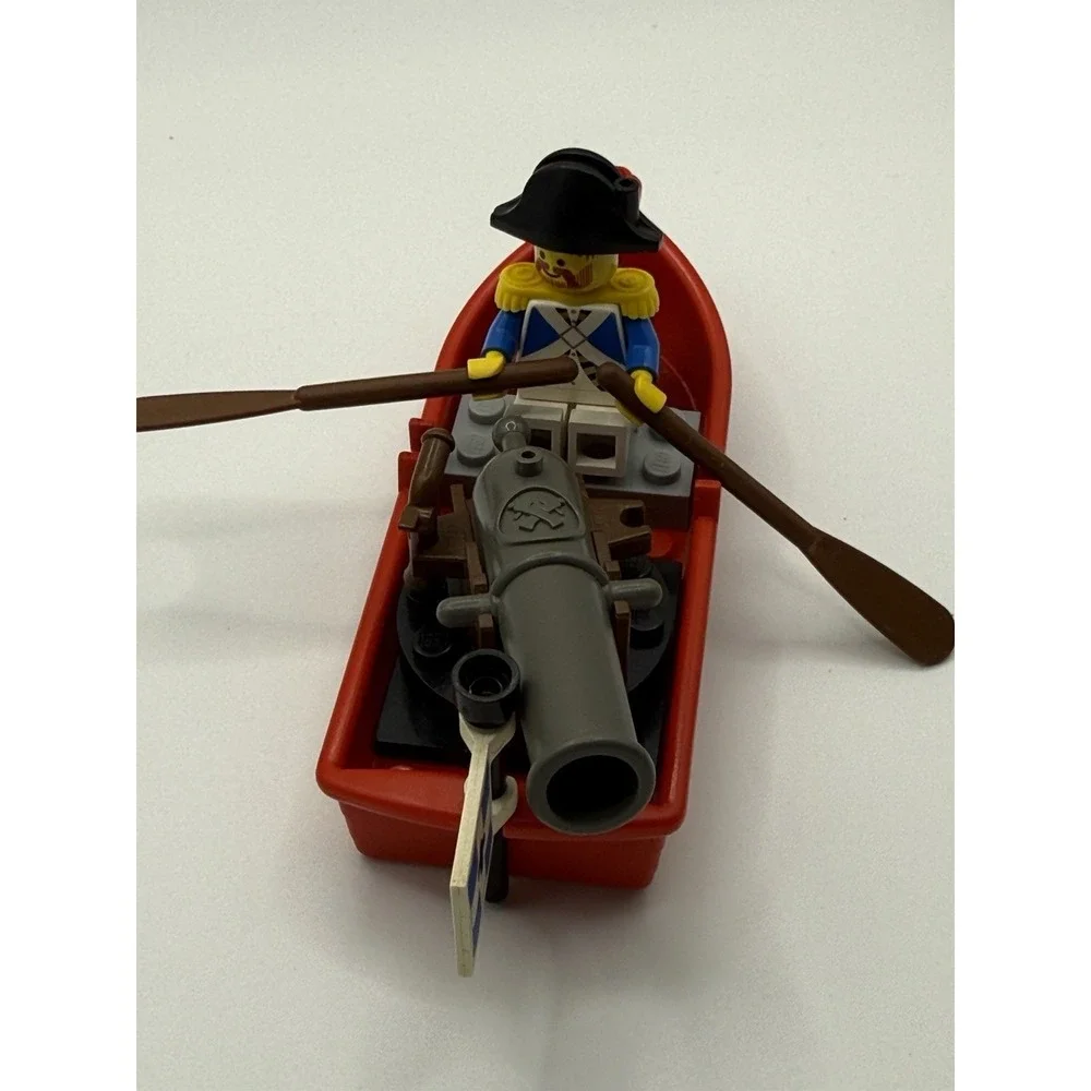 LEGO Pirates 6259 Broadside Brig 6245 Harbor Sentry 98% Missing 2‎ Pieces READ